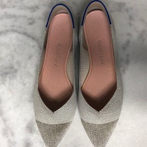 Rothy’s Metallic Gold size 8